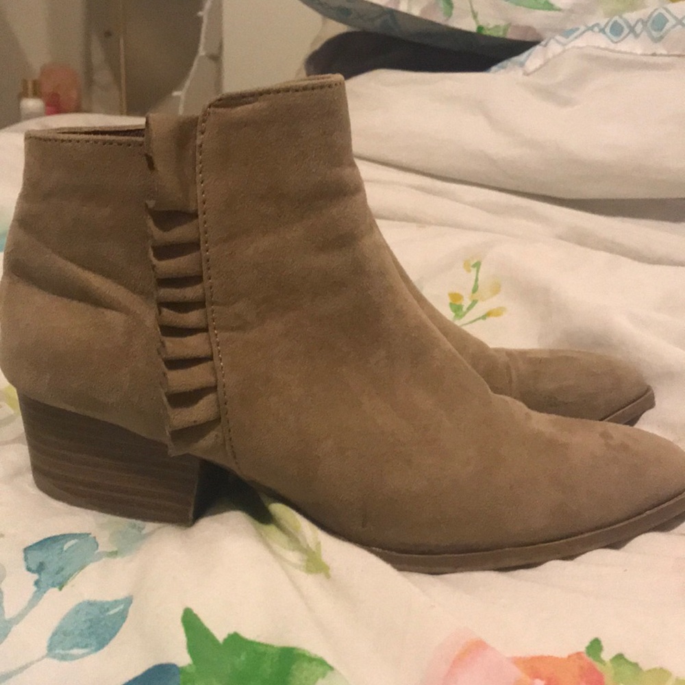 Suede ruffle ankle booties